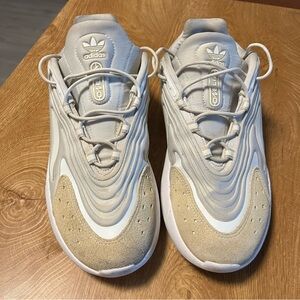 Ozelia Adidas Gray and Tan Sneakers size 10